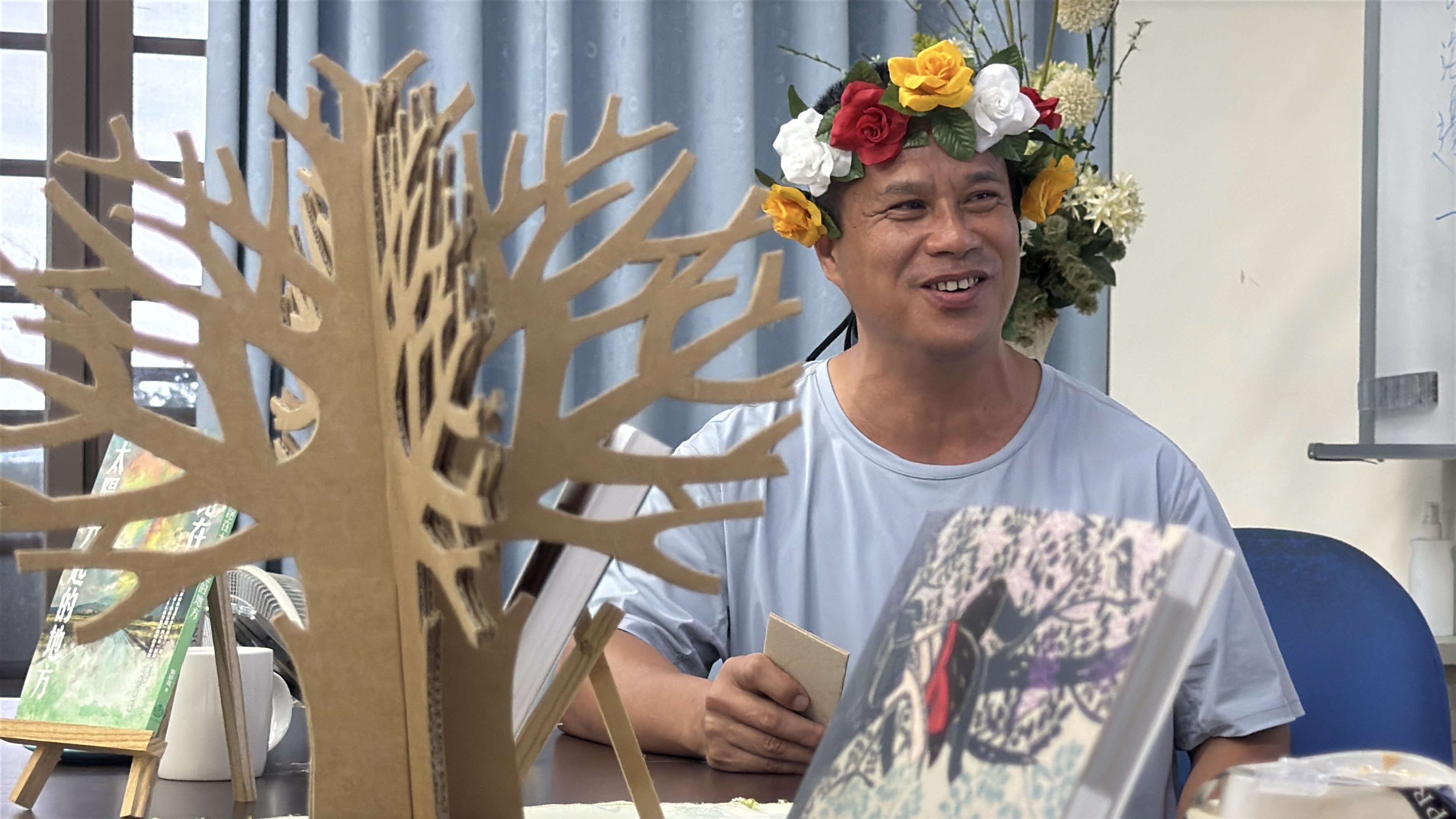 **圖片說明：**  Mahalinga 言席「部落長大與書寫」活動紀錄，邀請布農族作家賴勝龍與阿美族作家沙力浪分享文學創作、部落文化與生活書寫，現場交流熱烈。